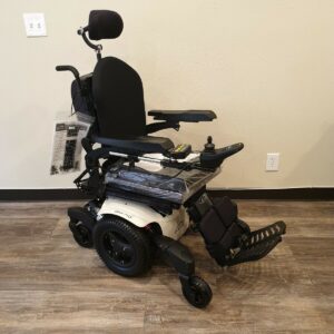 2017 White QUICKIE QM710 Wheelchair, Power Tilt, Recline