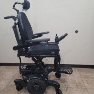 Quickie Q700M Wheelchair