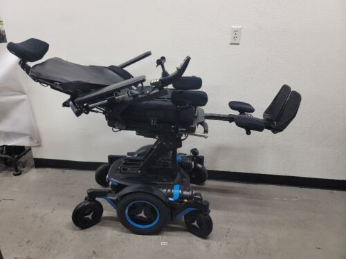 Permobil M5 Wheelchair With 14" Seat Lift