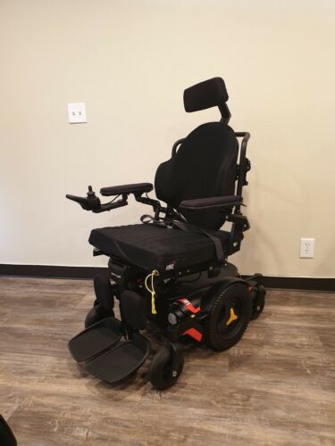 2018 Permobil M1 Mid Wheel Drive Power Wheelchair