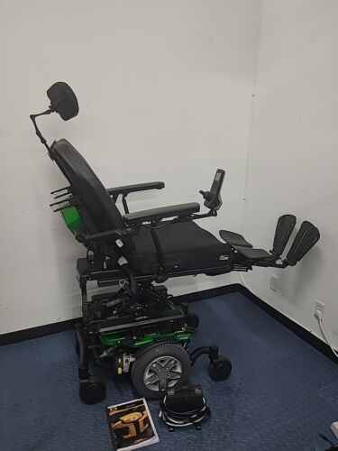 PRIDE QUANTUM Q6 HD  WHEELCHAIR POWER SEAT LIFT, TILT,RECLINE, LEG, 22" 450 Lbs